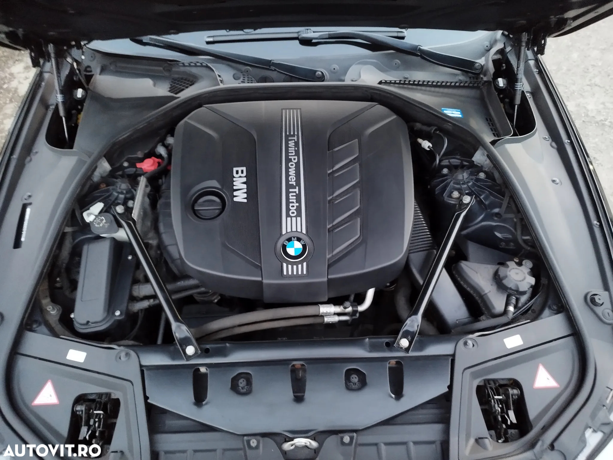 BMW Seria 5 520d Touring Blue Performance - 22