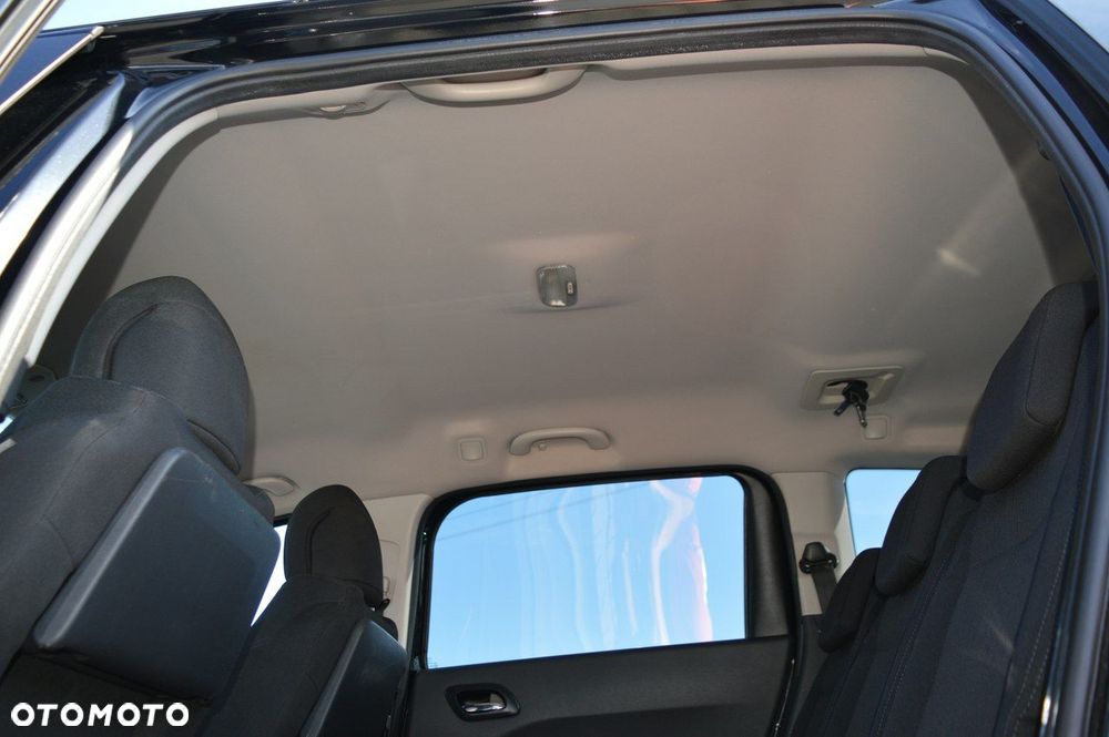 Peugeot 5008 HDI FAP 110 Tendance - 27