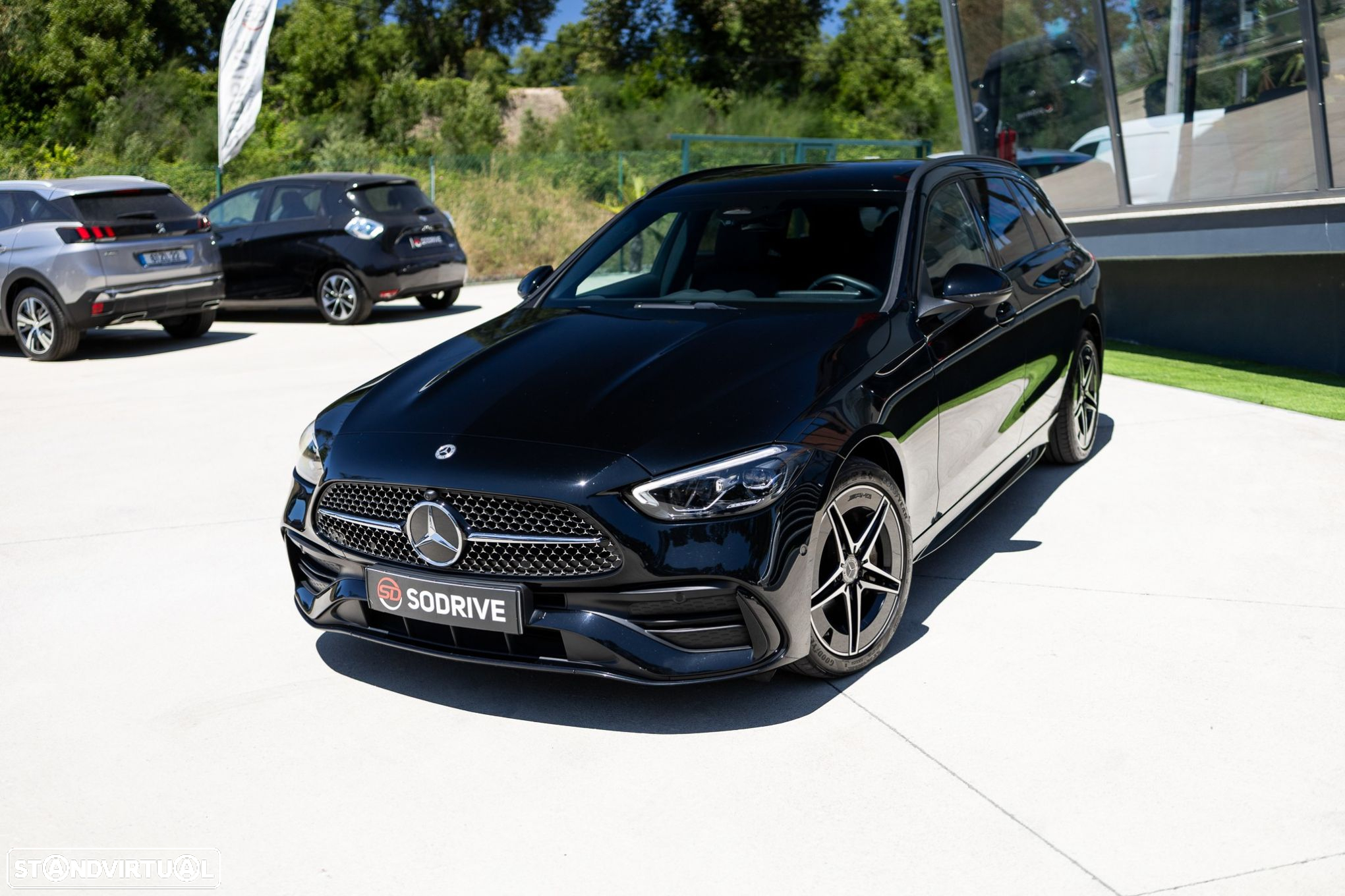 Mercedes-Benz C 300 e AMG Line - 3