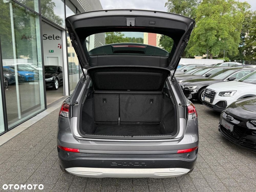Audi Q4 e-tron - 9
