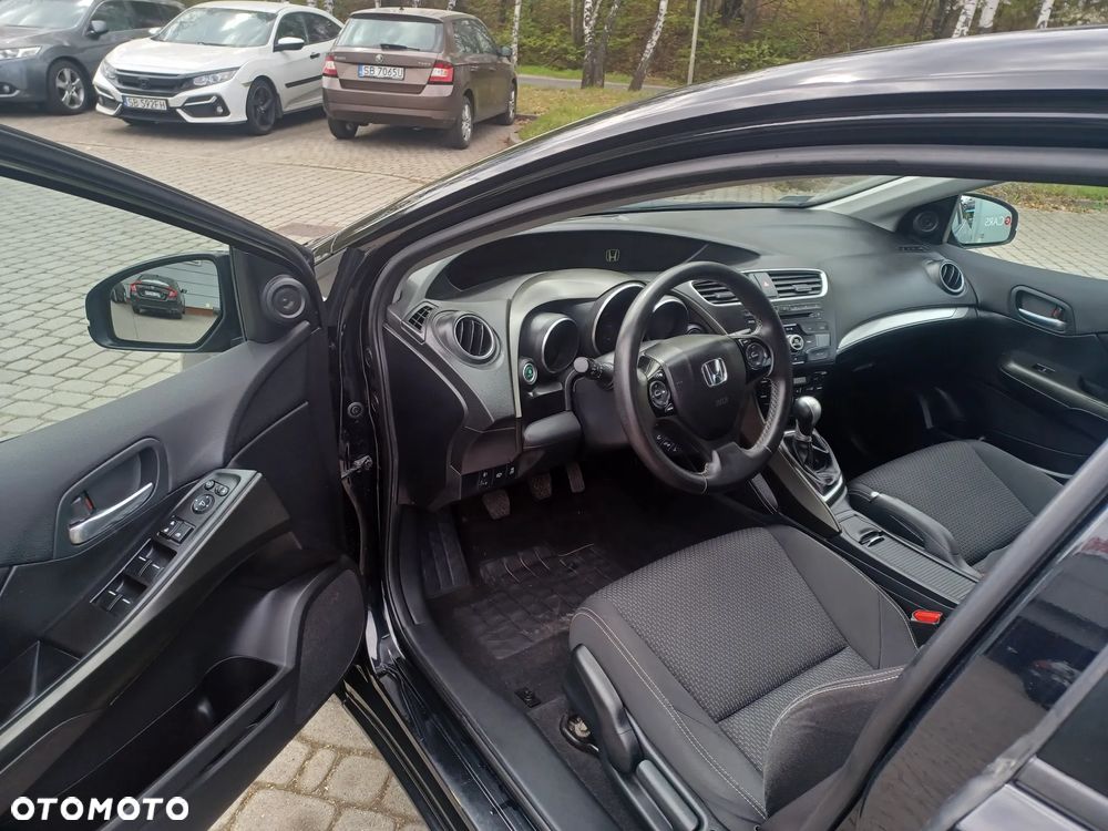 Honda Civic 1.8 Elegance - 9