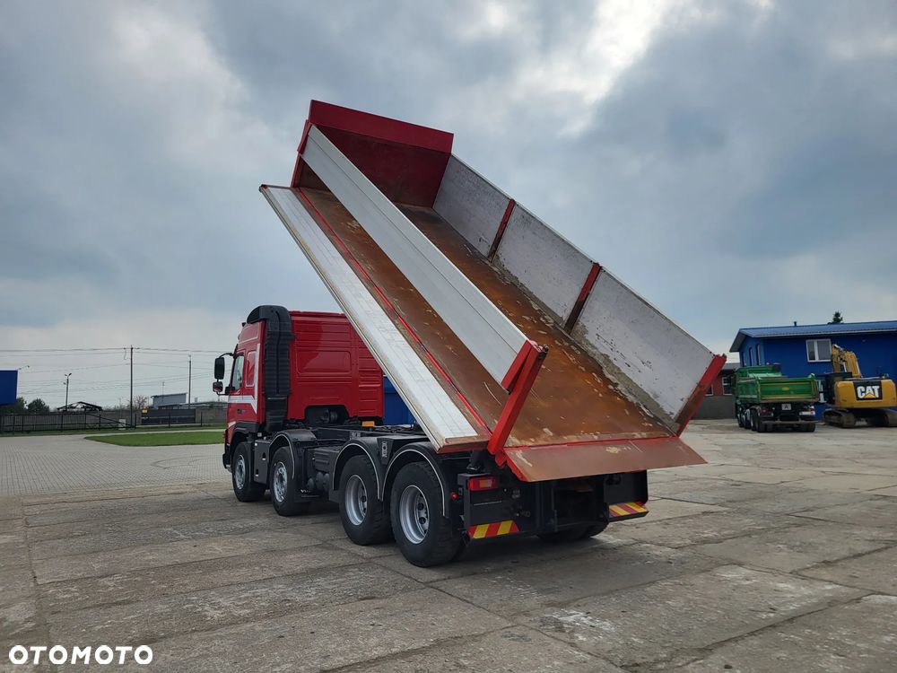 Volvo FMX 500 8x4 3-str Wywrotka Bordmatic hydroburta - 12