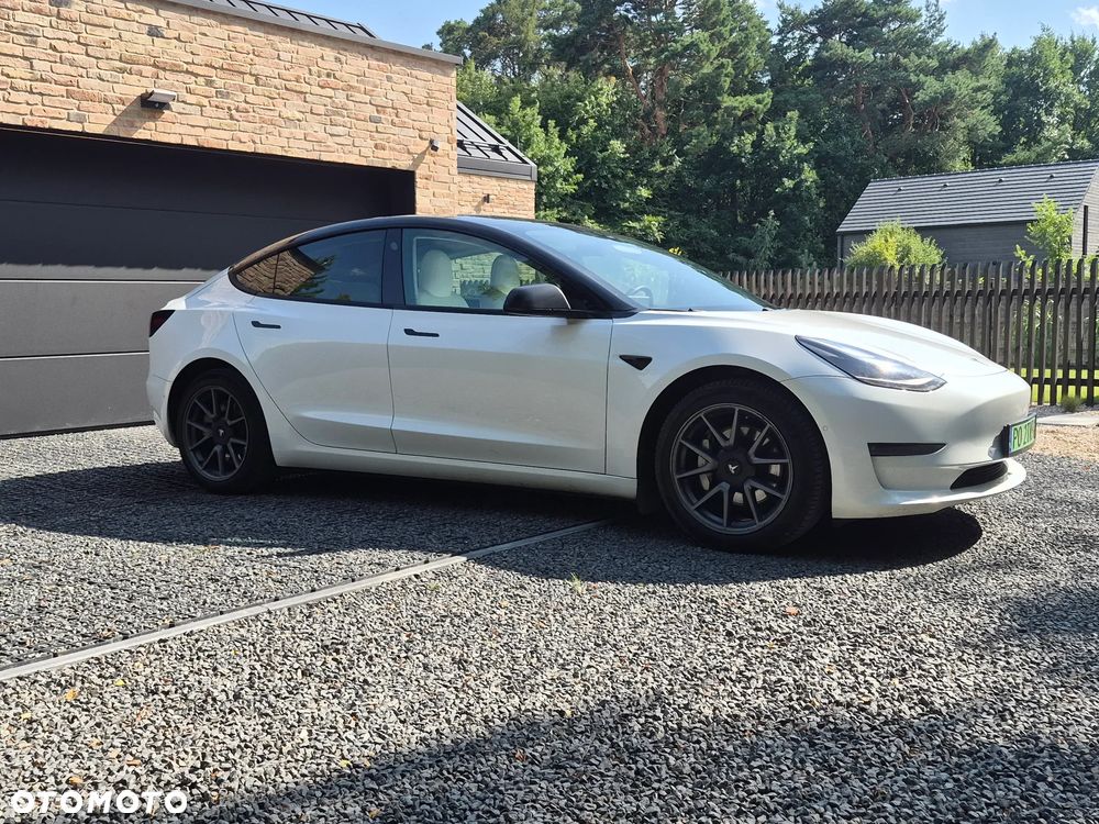 Tesla Model 3 Long Range AWD - 14