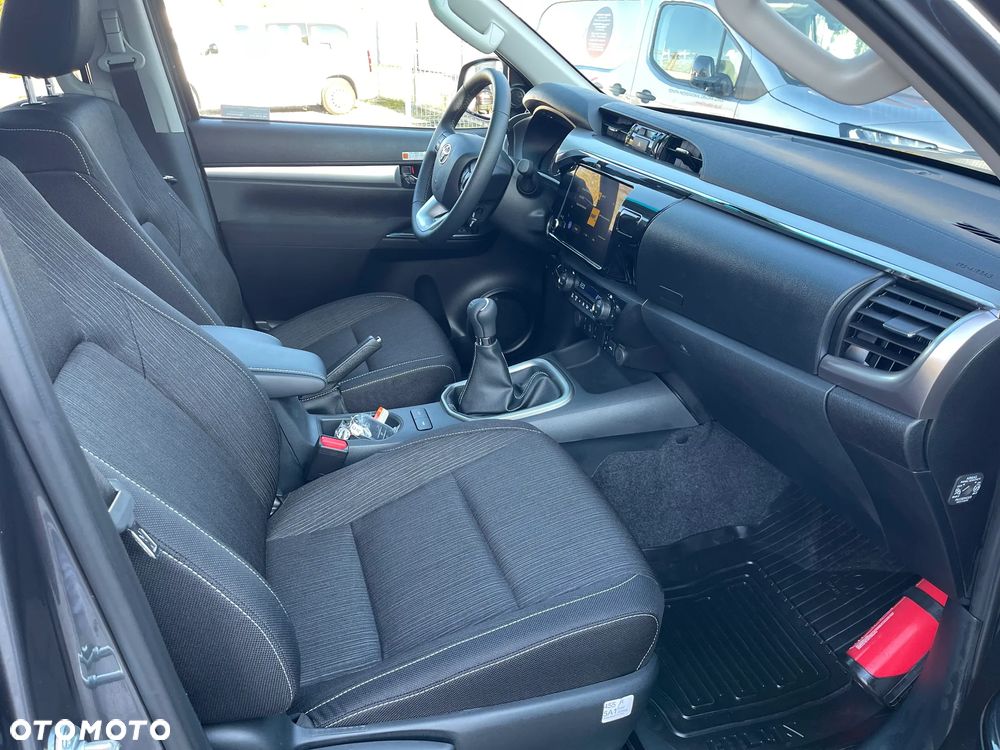 Toyota Hilux 2.8 D-4D Double Cab Active 4x4 - 22