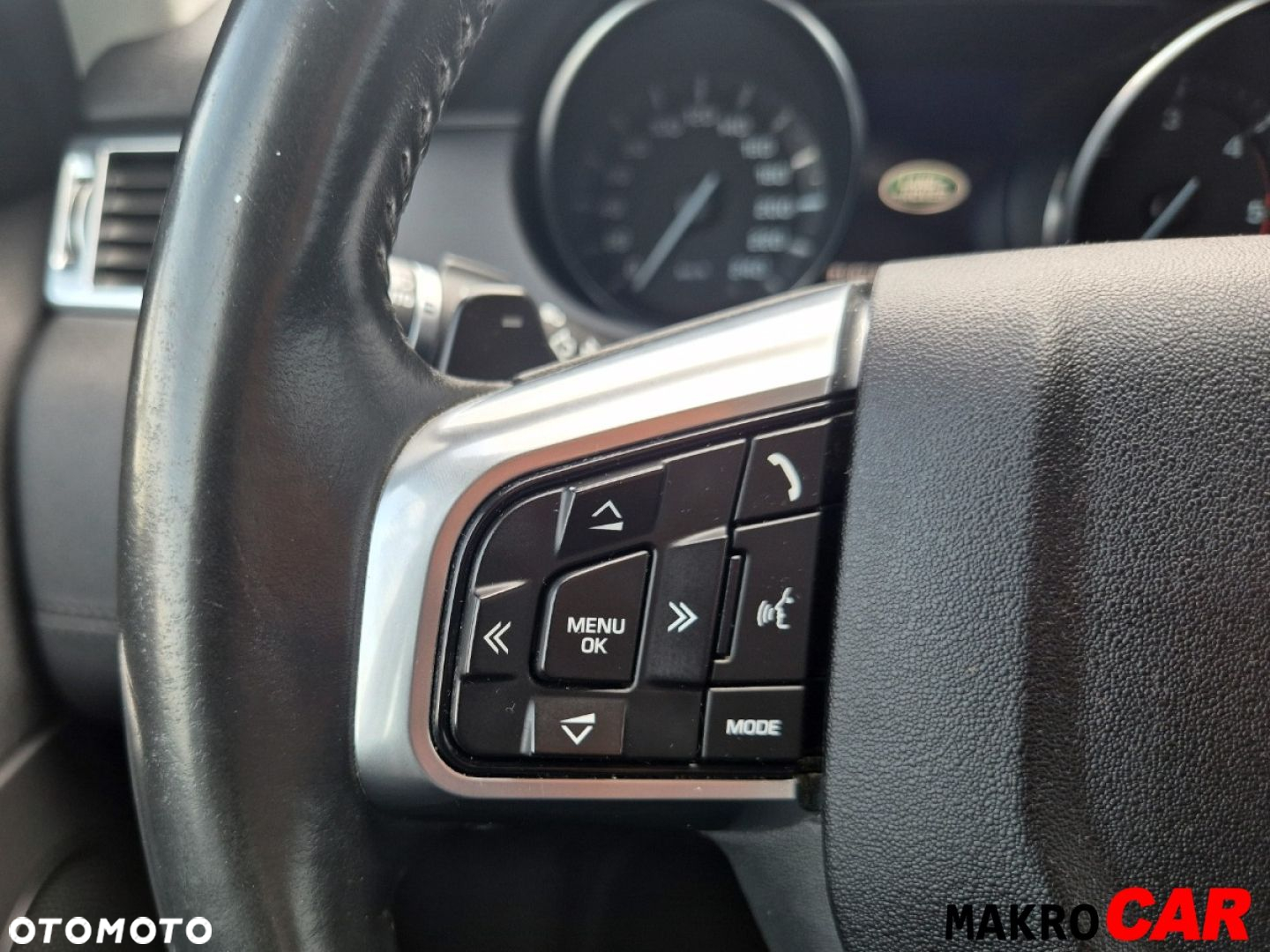 Land Rover Discovery Sport - 10