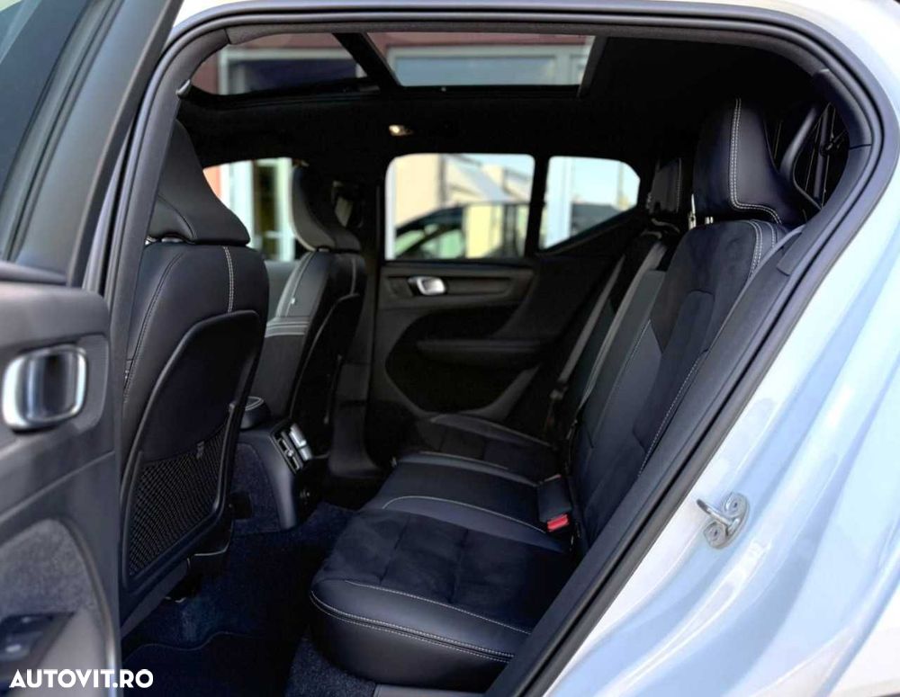 Volvo XC 40 Recharge T5 Twin Engine AT7 R-Design - 18