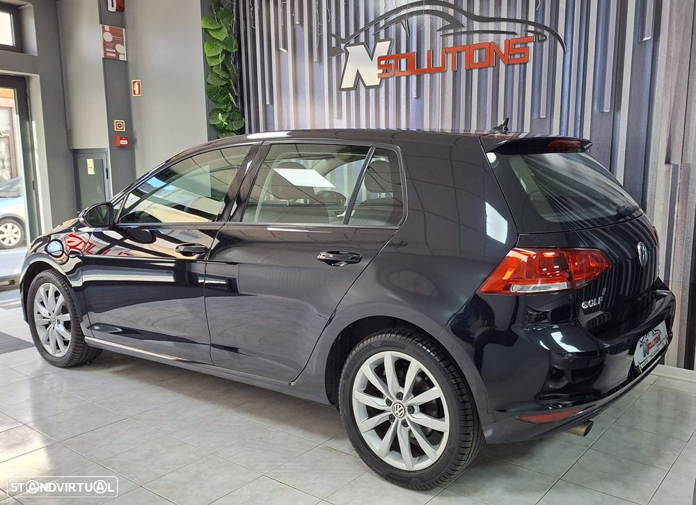 VW Golf 1.6 TDi Highline - 6