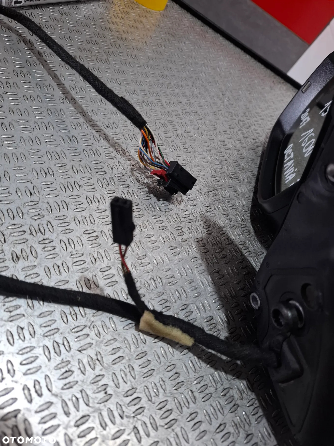 Lusterko drzwi lewy przód Skoda Octavia III VRS 2017 rok 15 pin + 2 pin europa kolor LY9R - 4