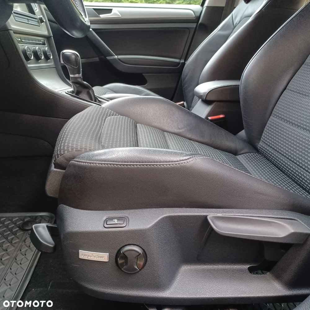 Volkswagen Golf 1.4 TSI (BlueMotion Technology) DSG Highline - 6