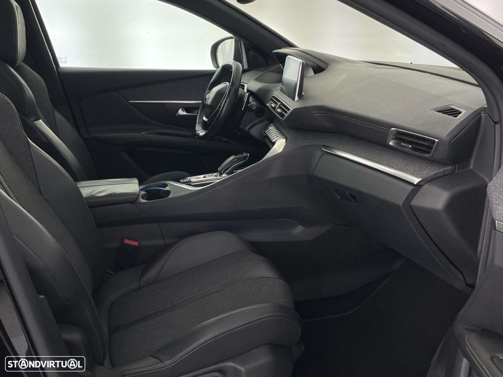 Peugeot 3008 1.6 BlueHDi GT Line EAT6 - 23
