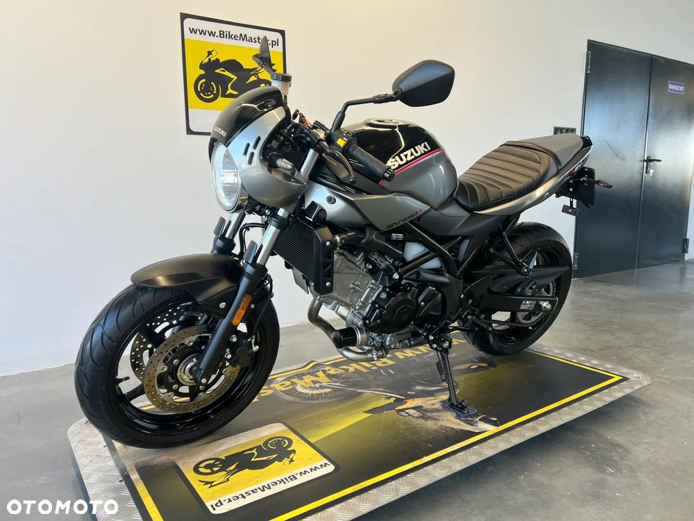 Suzuki SV - 4