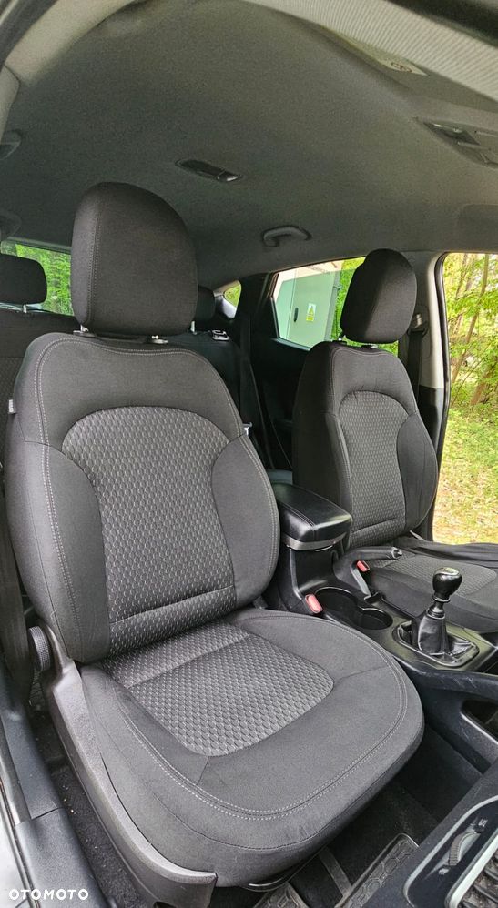 Hyundai ix35 1.6 GDI Comfort 2WD - 4