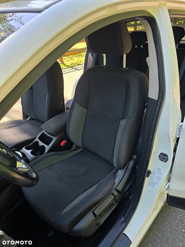 Nissan Qashqai 1.6 DCi Xtronic TEKNA - 21