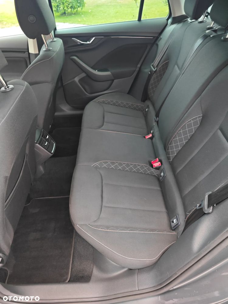 Skoda Kamiq 1.0 TSI Ambition - 9