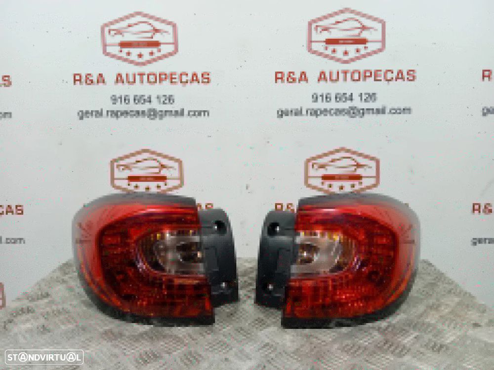 Farolins Trás Traseiro Esquerdo Renault Captur Originais - 16