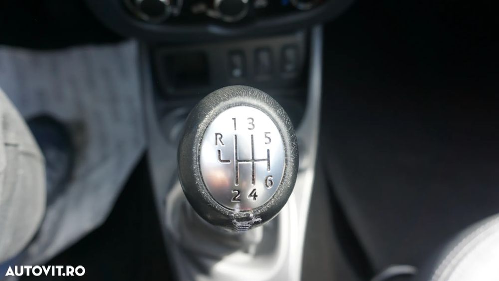 Dacia Duster TCe 125 2WD Prestige - 24