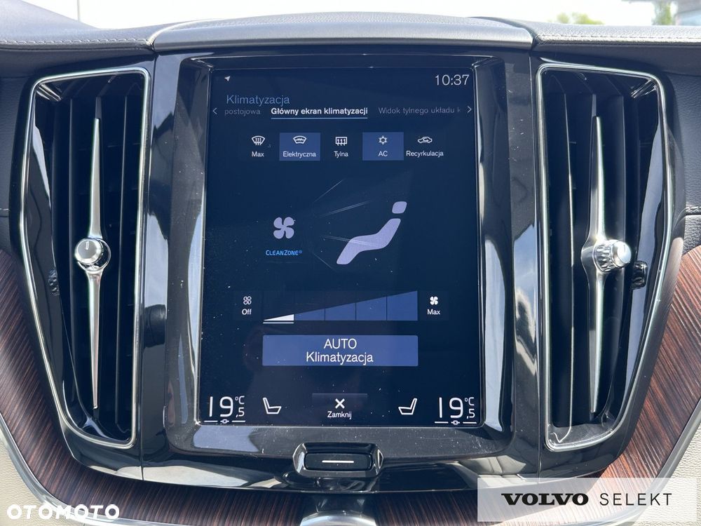 Volvo XC 60 - 23