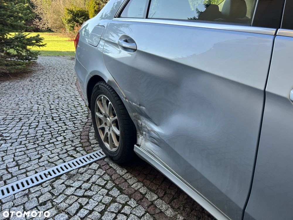 Mercedes-Benz Klasa E 220 BlueTEC 9G-TRONIC Avantgarde - 5