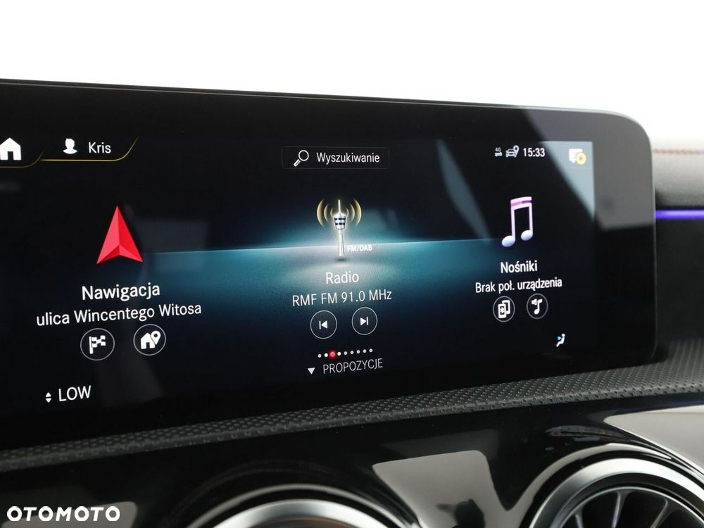 Mercedes-Benz CLA 250 e PHEV AMG Line 8G-DCT - 24