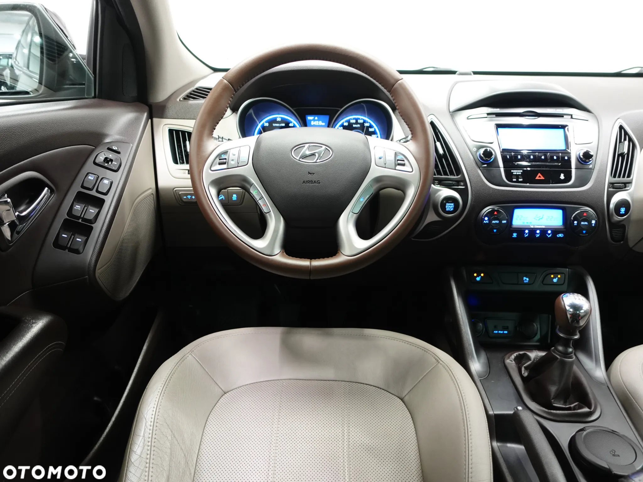 Hyundai ix35 2.0 CRDi 4WD Premium - 31