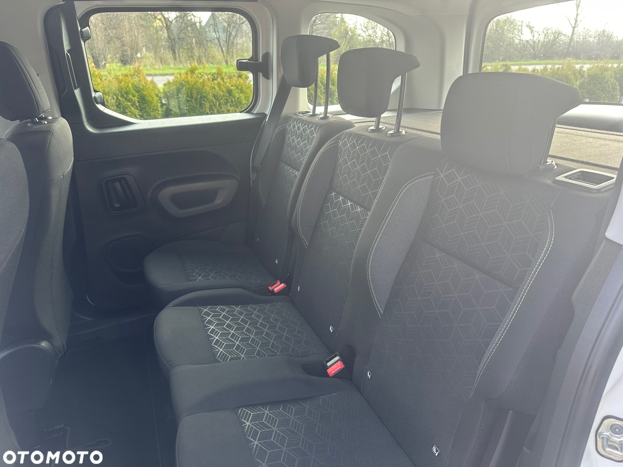 Peugeot Rifter 1.2 PureTech Active Pack S&S - 7