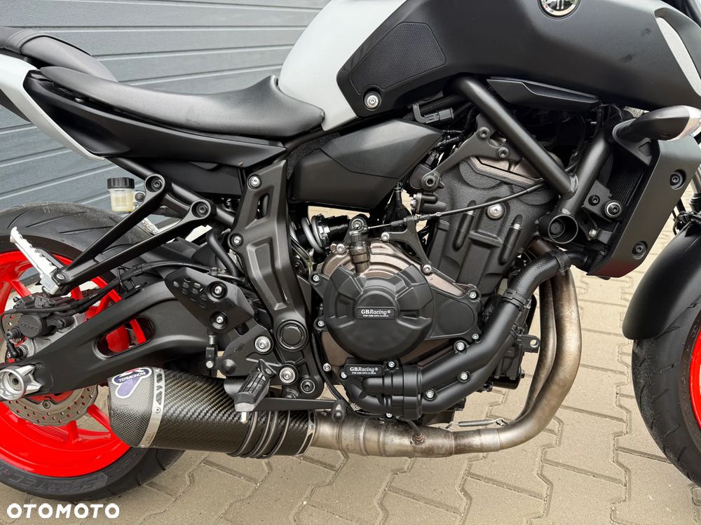 Yamaha MT - 19