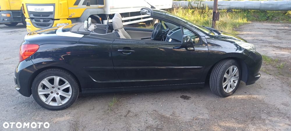 Peugeot 207 CC 150 THP Platinum - 17