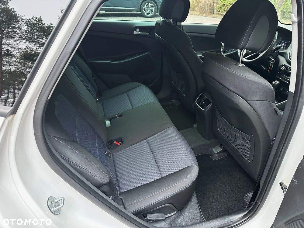 Hyundai Tucson blue 1.7 CRDi 2WD Advantage - 24