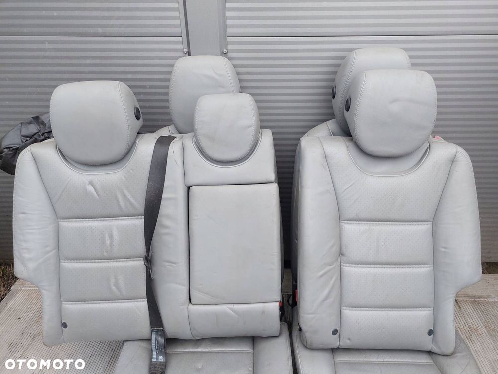 KOMPLET FOTELI LEWY PRAWY KANAPA TYŁ  PORSCHE CAYENNE  I - 6