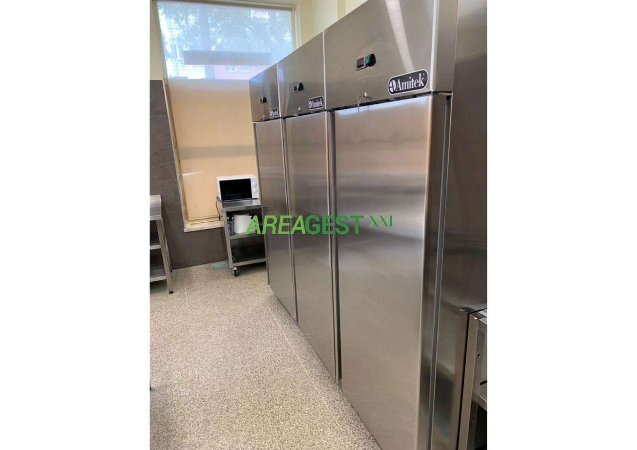 Loja para venda com rendimento, nas Laranjeiras, em Lisboa - Grande imagem: 2/19