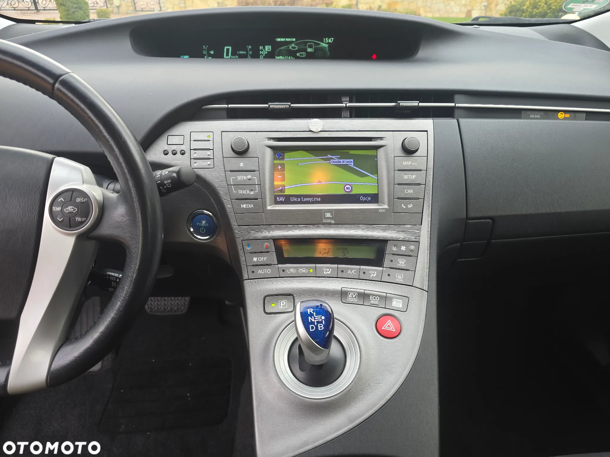 Toyota Prius 1.8 HSD Prestige - 27