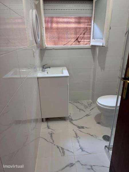 Arrendamento de Apartamento T2 no Alto do Seixalinho - Grande imagem: 4/11