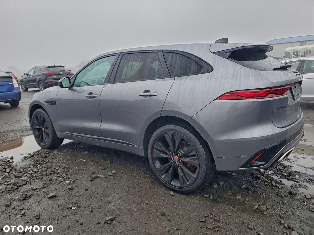 Jaguar F-Pace - 5
