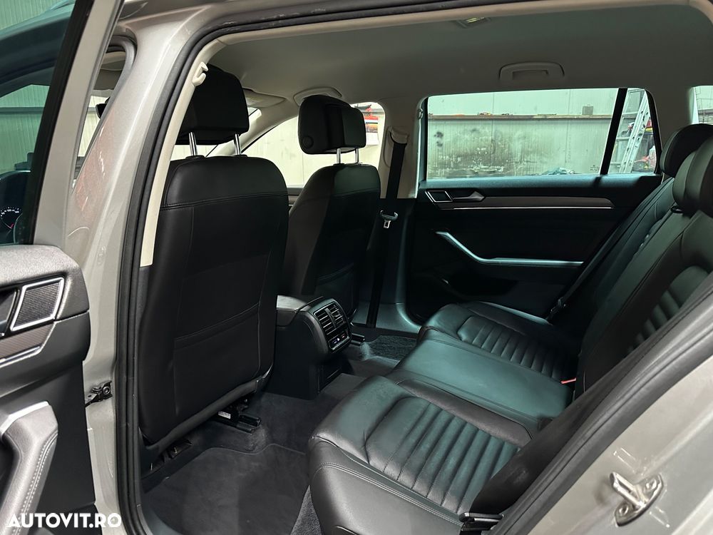 Volkswagen Passat Alltrack 2.0 TDI DSG 4Motion - 10