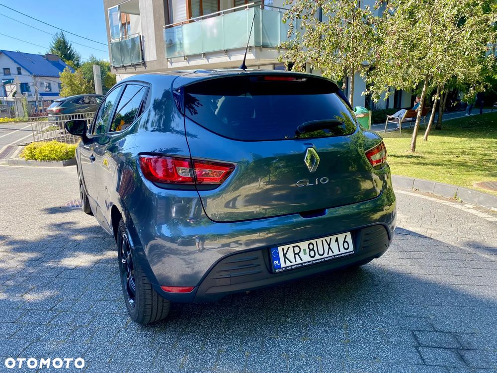 Renault Clio 1.2 16V Alize - 8