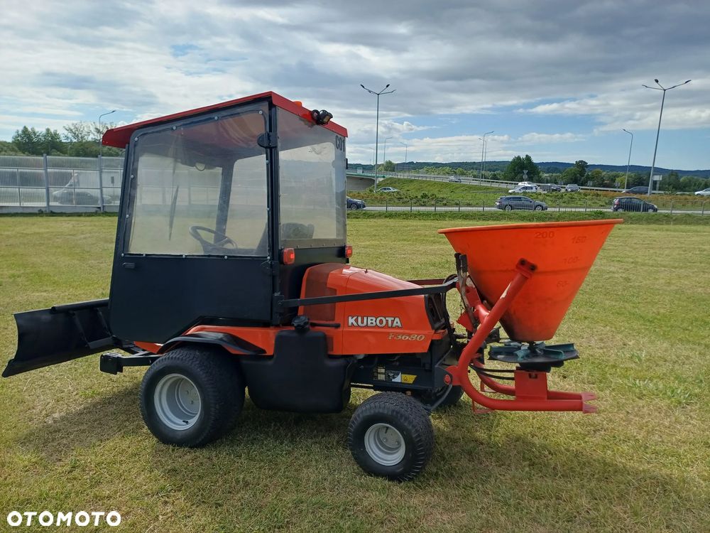 Kubota F3680 - 4