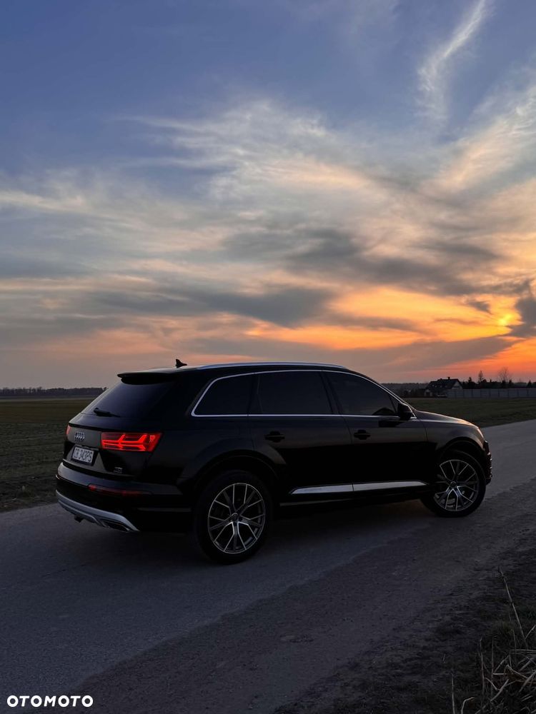 Audi Q7 - 4
