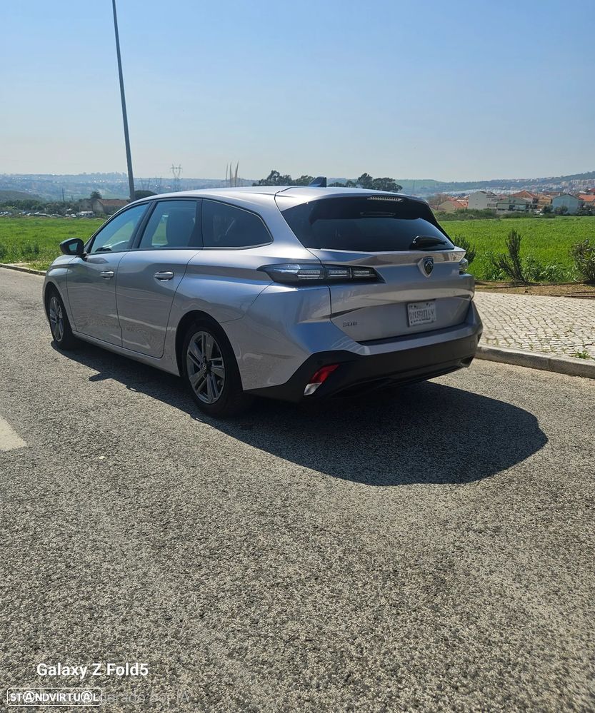 Peugeot 308 SW - 9