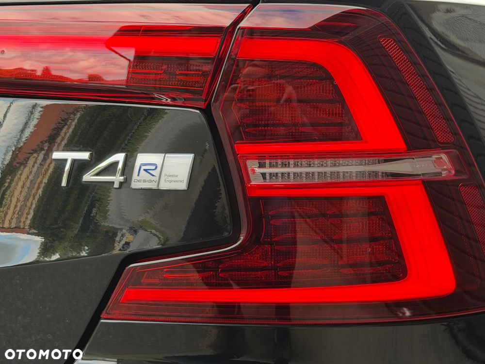 Volvo S60 T4 Geartronic RDesign - 31