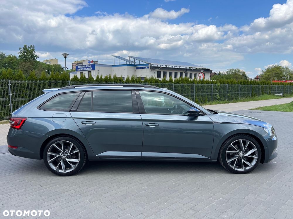 Skoda Superb 2.0 TDI 4x4 DSG Sportline - 3