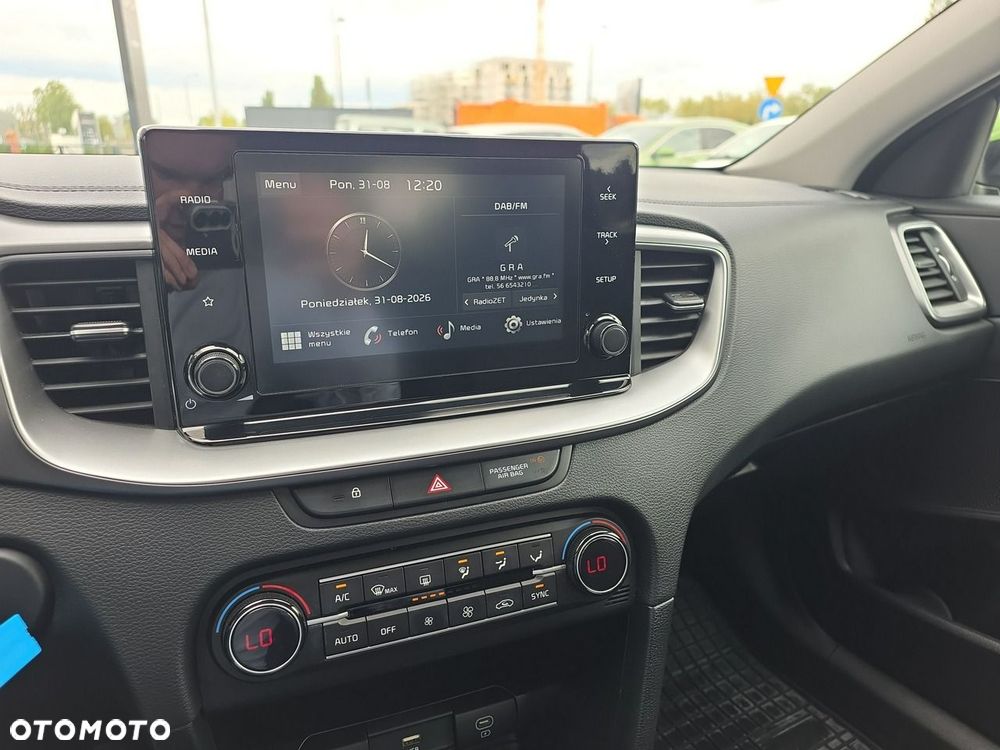 Kia XCeed 1.5 T-GDI M - 21
