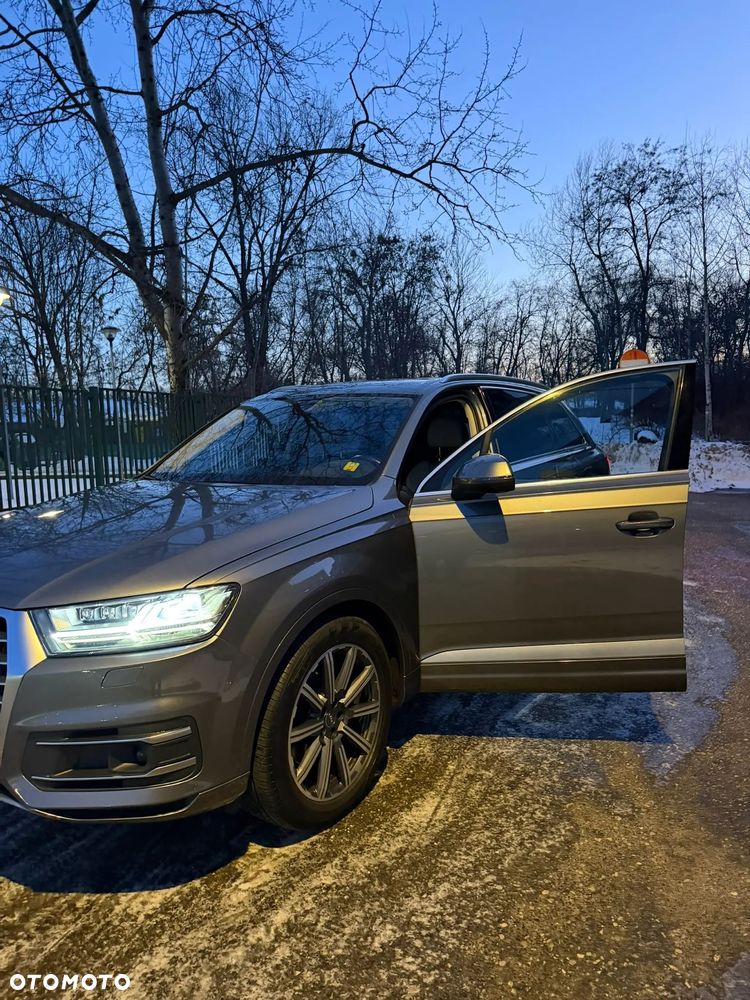 Audi Q7 - 28