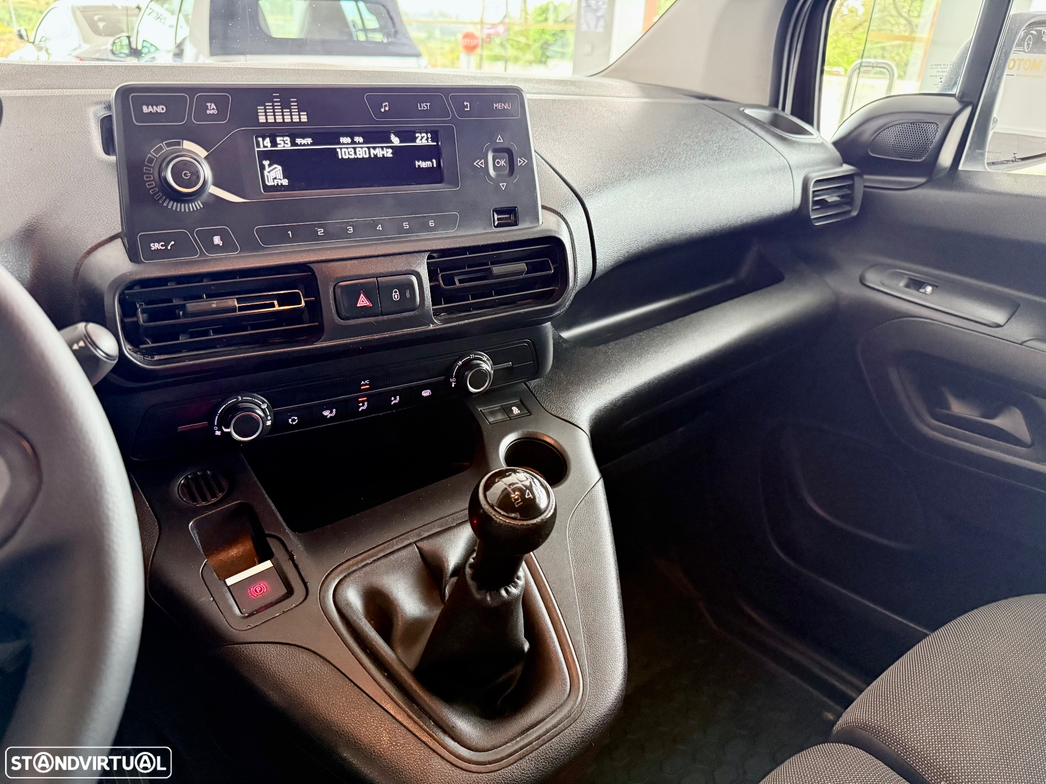 Peugeot Partner 1.5 BlueHDi Pro Longa 3L - 13