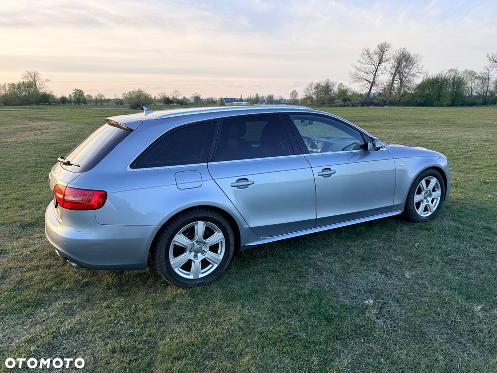 Audi A4 Avant 3.0 TDI Quattro S tronic - 3