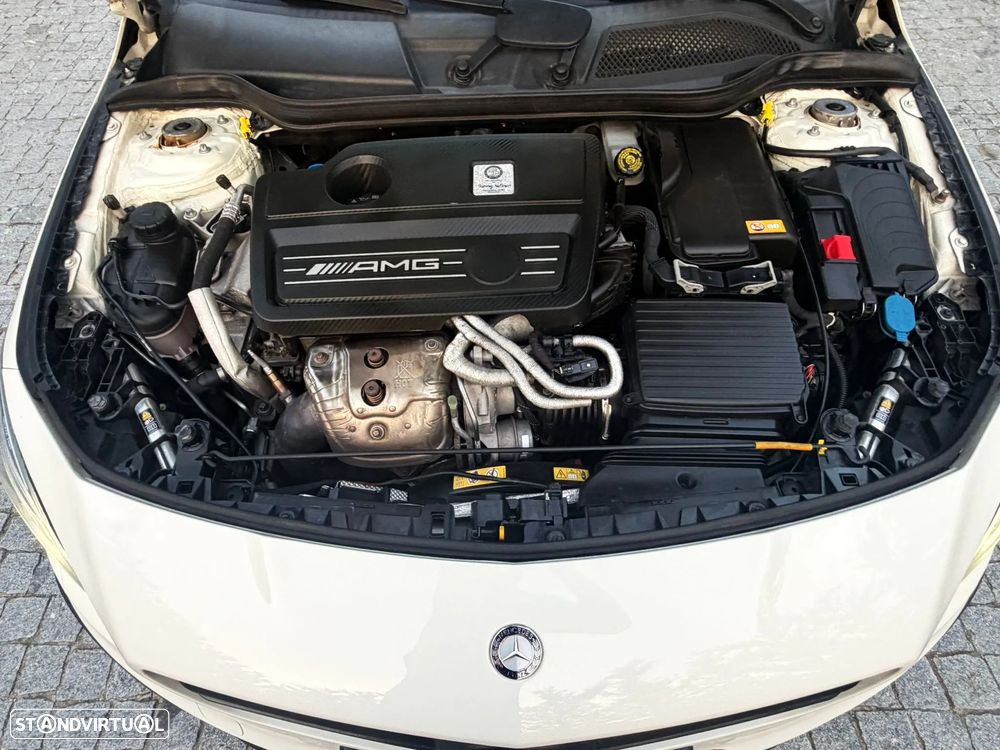 Mercedes-Benz CLA 45 AMG 4Matic Speedshift DCT 7G Night Edition - 25