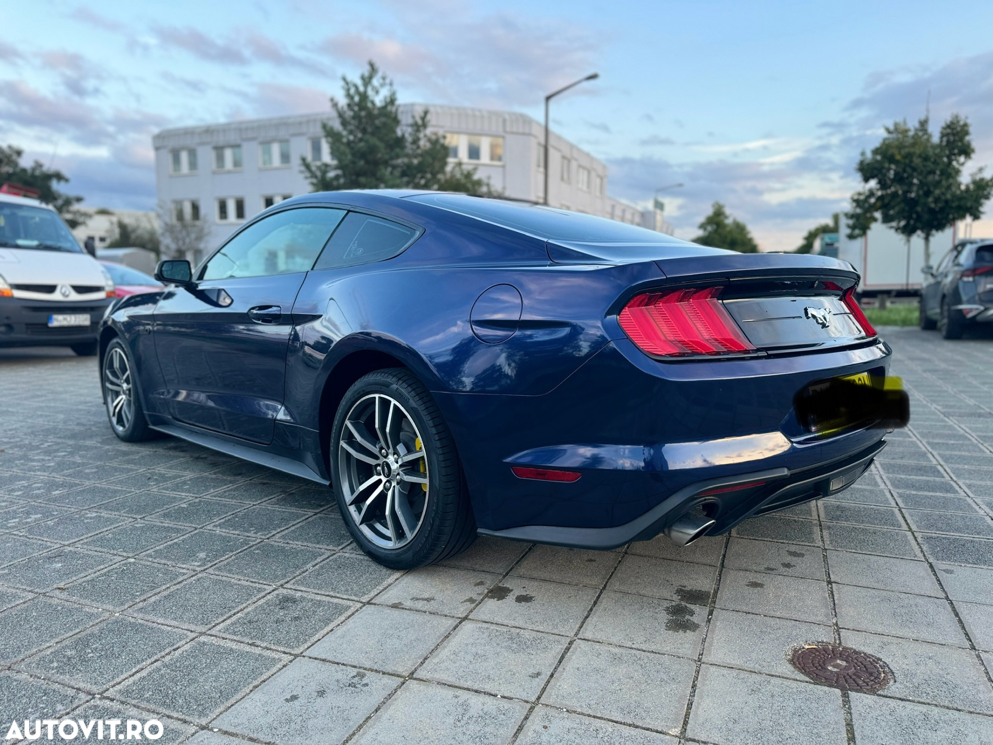 Ford Mustang 2.3 Eco Boost Aut. - 13