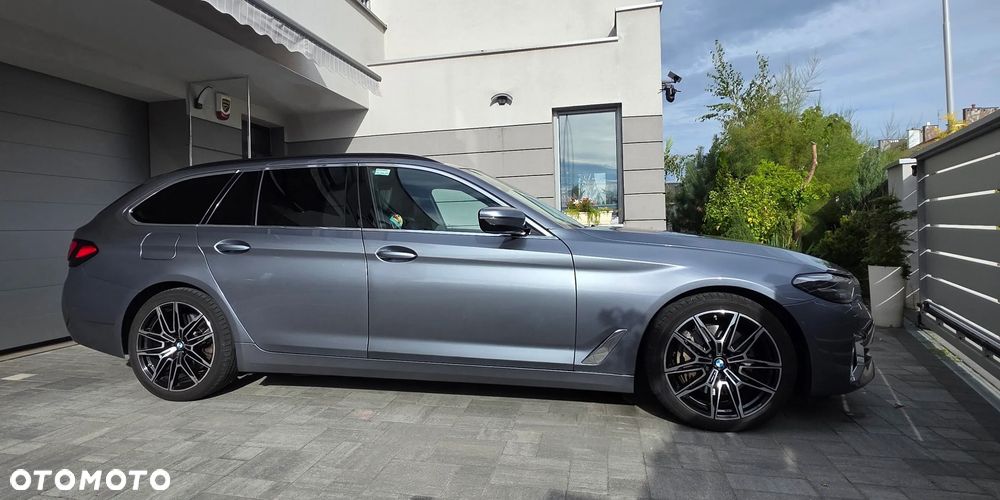 BMW Seria 5 530d xDrive mHEV Luxury Line - 11