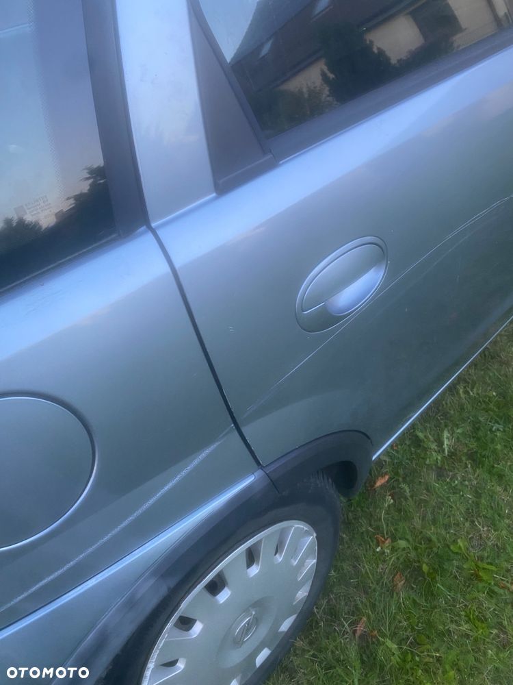Opel Corsa - 11