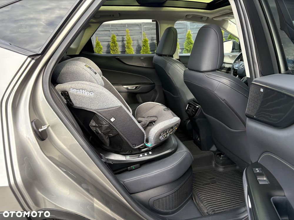 Lexus NX 350h Prestige AWD - 27