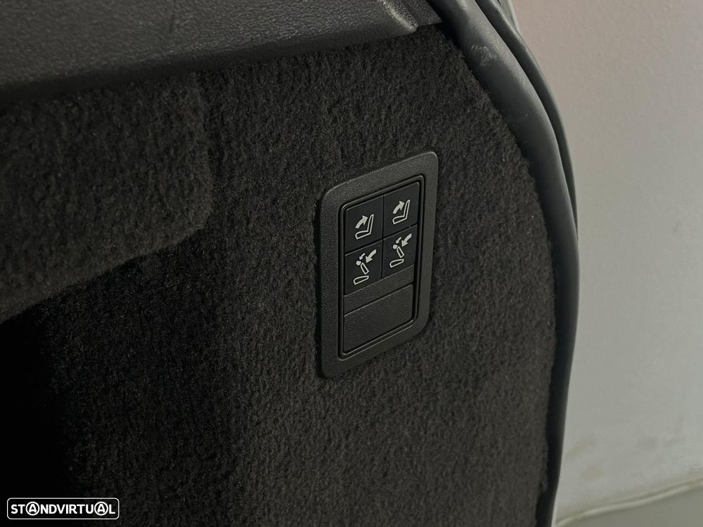 Land Rover Range Rover Sport 3.0 SDV6 HEV HSE - 38